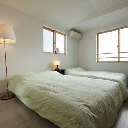 Ln05 New Home In Sannomiya With Own Car Park Kobe Exterior photo