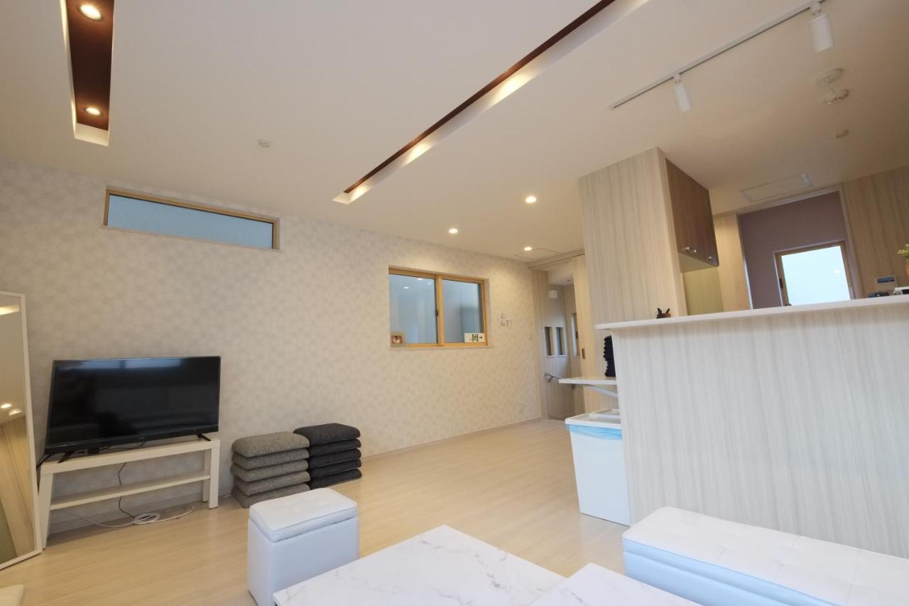 Ln05 New Home In Sannomiya With Own Car Park Kobe Exterior photo